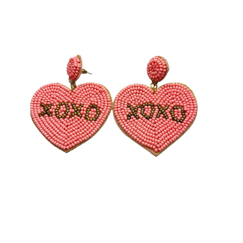 Women's Seed Beaded Heart Statement Dangle Earrings XOXO Print Pink Barbiecore